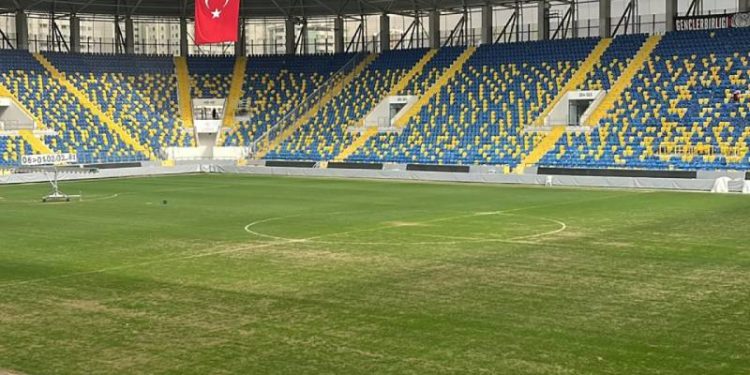 MKE Ankaragücü Başkanı'ndan Eryaman Stadı'nın zeminiyle ilgili açıklama