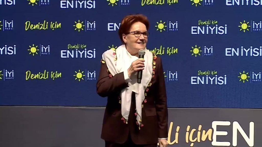 Meral Akşener: '2028'de bu ucube sistemi değiştirmek için yol yürüyoruz'