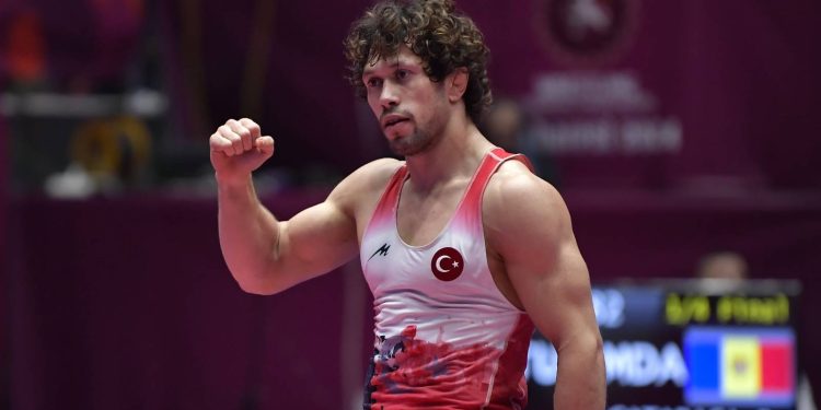 Milli takım, Avrupa Güreş Şampiyonası'nda iki altın, üç gümüş ve bir bronz madalya kazandı