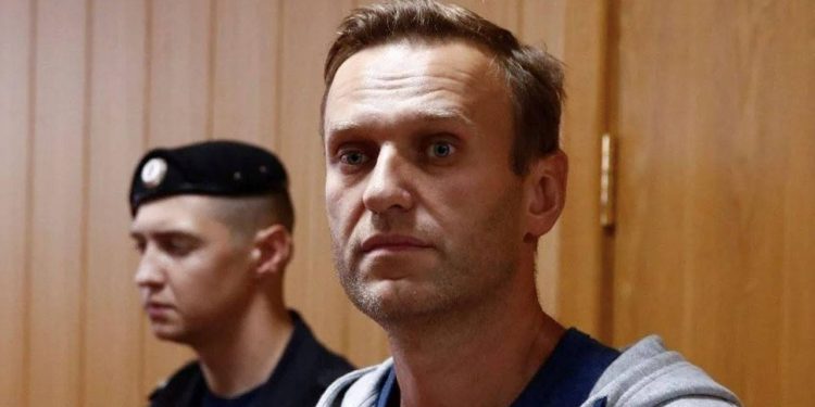 Navalni'nin ekibi: Naaş, izlerin yok edilmesi için verilmiyor