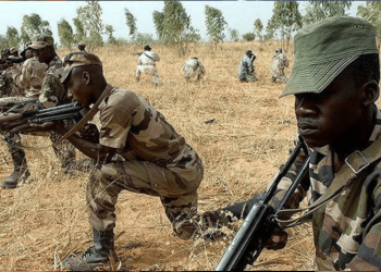 Nijerya ordusundan darbe girişi iddialarına ilişkin açıklama