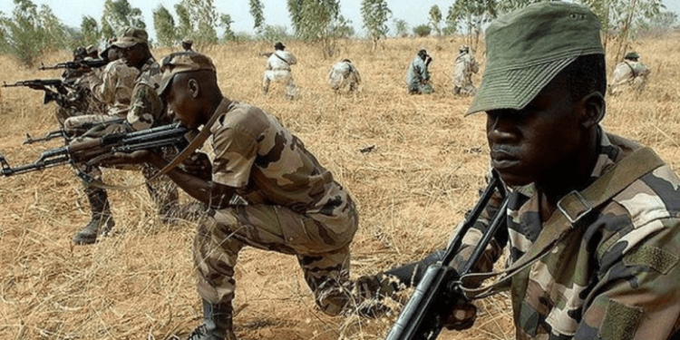 Nijerya ordusundan darbe girişi iddialarına ilişkin açıklama