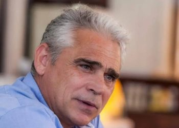 Oyuncu Tolga Savacı hayatını kaybetti