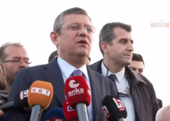 Özgür Özel: Erdoğan'ın Kahramanmaraş'ta dağıttığı ev, ihtiyaç duyulan konutun yüzde 8'i