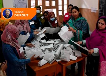 PAKİSTAN | Sandıkların açıldığı gün internet kapandı!