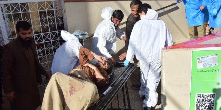 Pakistan'da milletvekili adaylarını hedef alan bombalı saldırı: 28 kişi öldü