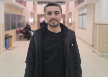 Paylaşmadığı fotoğraftan yargılanan gazeteci Ahmet Kanbal beraat etti