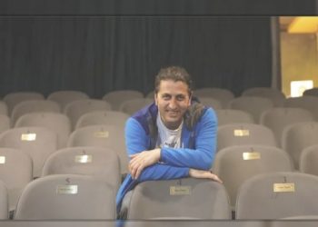 Sanatçı Taşdoğan: Kuşa başka dilde öt denilebilir mi?