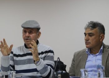 Şirnex’te ‘Di Helbestê De Rengên Botanî’ paneli