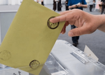 Siyasi partiler adaylarını 20 Şubat'a kadar teslim edecek