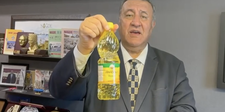 Tarım Kredi Kooperatifi’nin Ramazan kolisinin fiyatı 6 yılda 49 TL’den 449 liraya çıktı