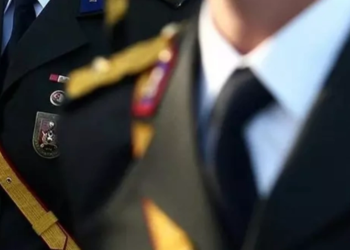 Teğmenler, Hulusi Akar ve Erbakan'a hakaretten ihraç edilecek