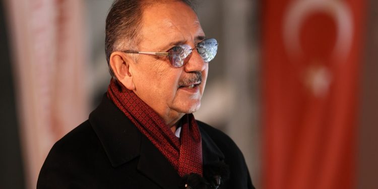 Tepki yağan Özhaseki'den yeni açıklama: 'Vatandaşımıza kulak versinler'