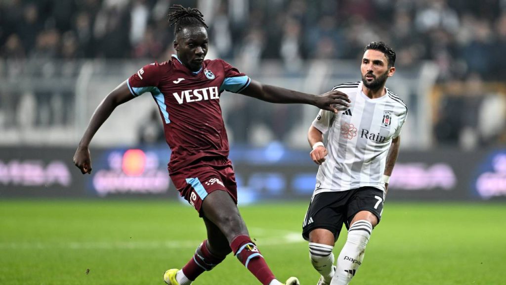 Trabzonspor, MHK başkanının istifasını istedi: Sahada bir art niyetli VAR’dı