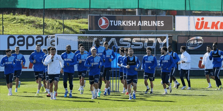 Trabzonspor, Süper Lig'de yarın Adana Demirspor'u konuk edecek