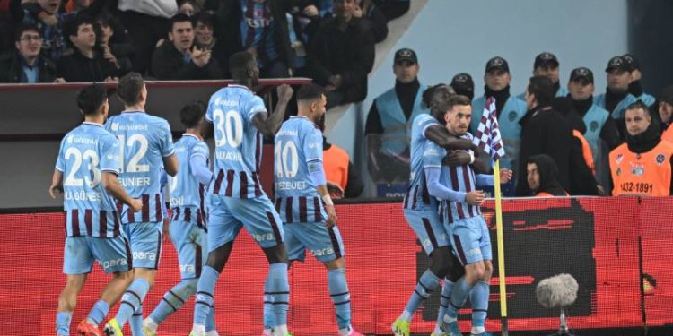 Trabzonspor, Türkiye Kupası'nda yarı finalde