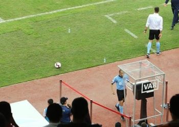 VAR’dan sorumlu Merkez Hakem Kurulu başkan vekili istifa etti