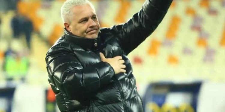 Vatantaşlığa geçip; Cumhurbaşkanımızın ve başkanımızın Tayyip ve Memik ön ismini almak isterim