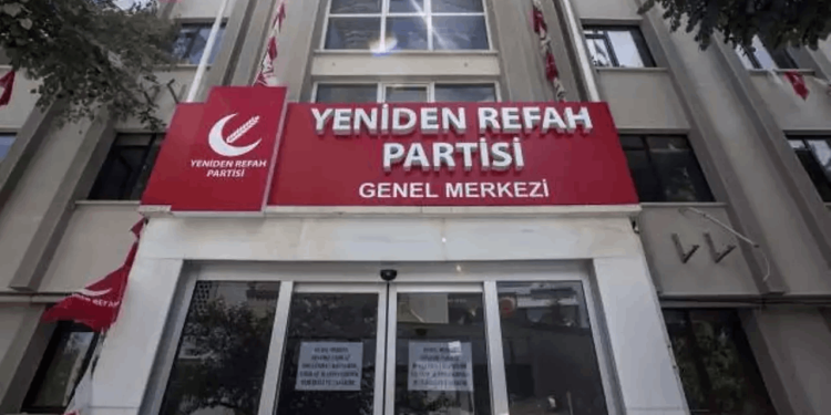 Yeniden Refah Partisi 80 belediye başkan adayını açıkladı