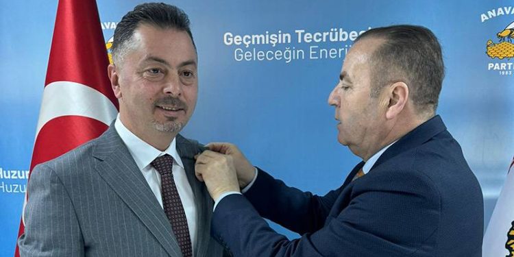 Anavatan Partisi İBB Başkan Adayı olarak Umut Çınar’ı açıkladı