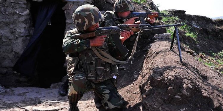 Azerbaycan-Ermenistan sınırında sıcak gelişme: Ermenistan, 2 askerinin öldüğünü duyurdu