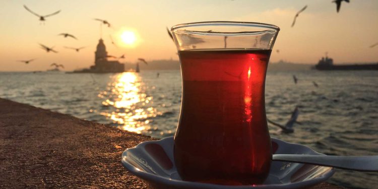 Araştırma: Çay içmek yaşlanmayı yavaşlatıyor mu?