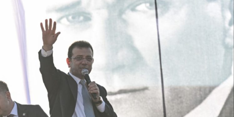 İmamoğlu’ndan Çiller yorumu: İmar izni çıkarttığı için Kurum’u destekliyor