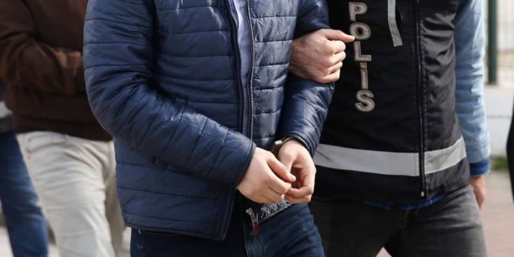 İstanbul’da ‘umre ziyareti’ vaadiyle 21 milyon lira vurgun