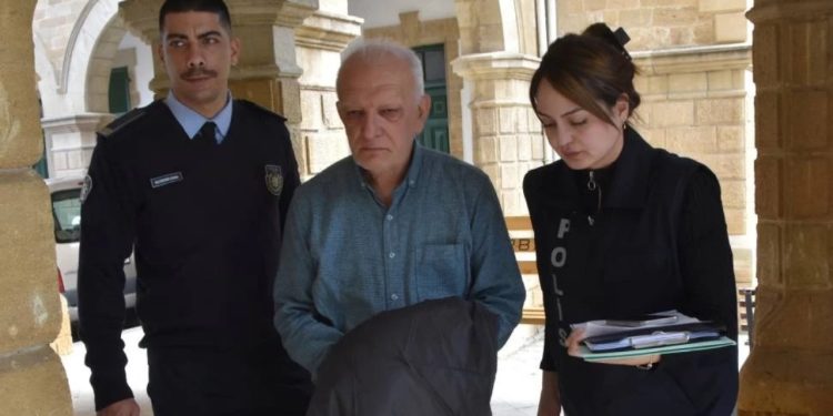 Emekli korgeneral kaçakçılıktan tutuklandı