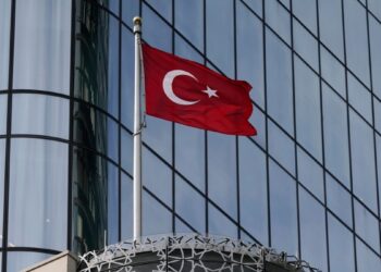 Mossad’a para karşılığı bilgi sattığından şüphelenilen yedi kişi yakalandı