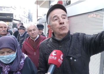 1 kilo kıyma için gece 03.00’te kuyruğa giren vatandaşlar isyan etti: ‘Çocuklar kıymayı ayda bir defa görmüyor’