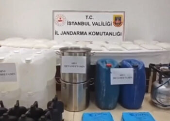 11 ilde zehir tacirlerine operasyon: 1 ton 180 kilogram uyuşturucu ele geçirildi
