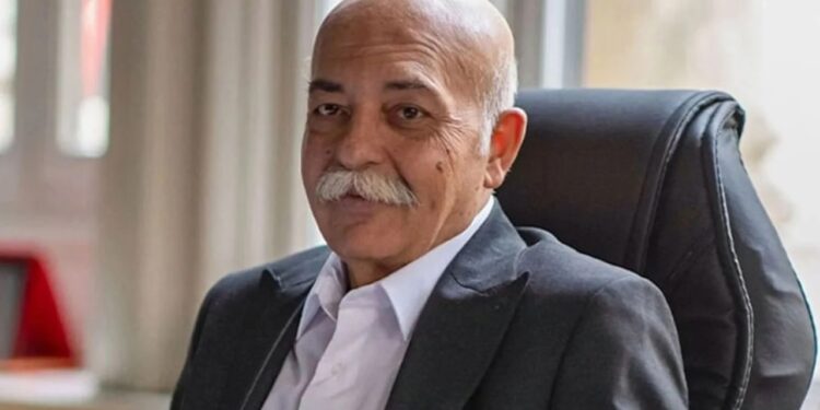 Settar Tanrıöğen taburcu oldu