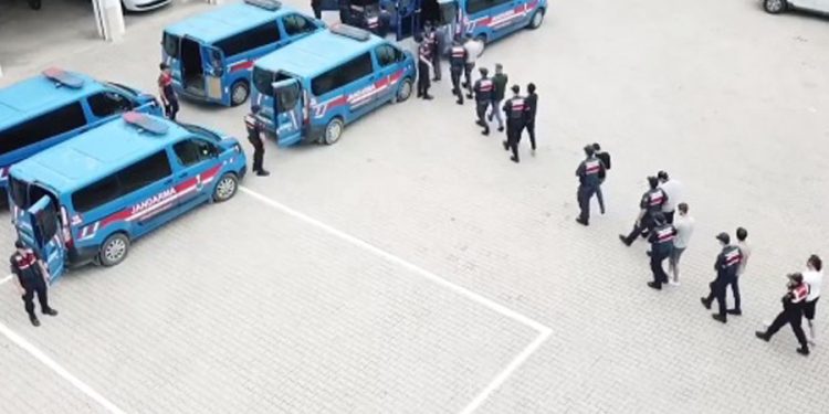 44 ilde uyuşturucu operasyonu: 434 gözaltı