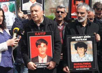 Kayıp yakınları gazeteci Babaoğlu’nun akıbetini sordu