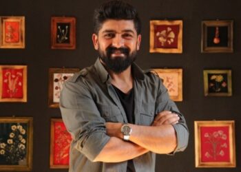 AKP’lilerden gazeteci Güldem’e saldırı girişimi