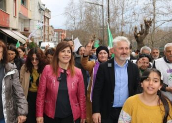 DEM Parti’nin İBB adayları esnaf ve öğrencilerle buluştu
