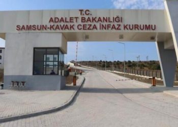 Açlık grevinde olan 5 tutsağa hücre cezası