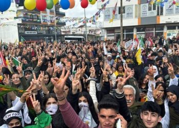 Hezex’te görkemli Newroz kutlaması