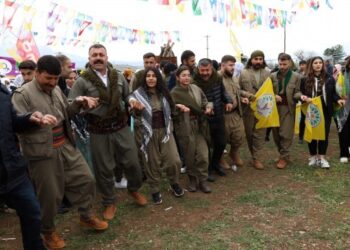 Şirnex’te Newroz büyük bir coşkuyla başladı