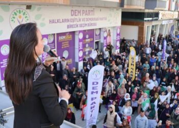 Hatimoğulları: Bêrecûk’te zafer halayı çekeceğiz