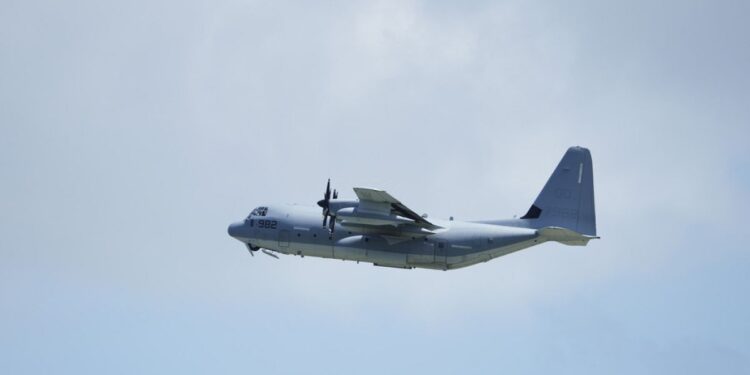 ABD ordusu, Gazze'ye havadan gıda yardımı ulaştırmaya başladı