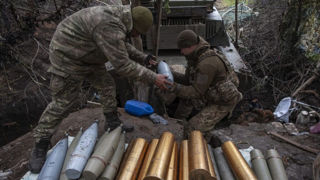 ABD'den Ukrayna'ya yeni silah alımı için 300 milyon dolarlık 'sürpriz' yardım paketi