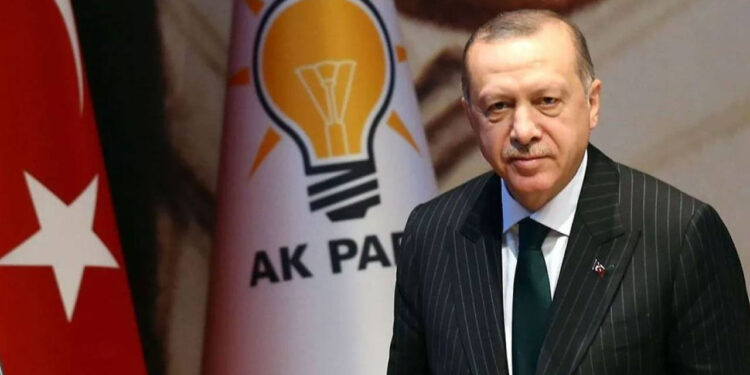 AKP'lilerin WhatsApp mesajı ortaya çıktı: "Erdoğan’dan çok fazla bahsetmeyelim, emekliler tepki veriyor"