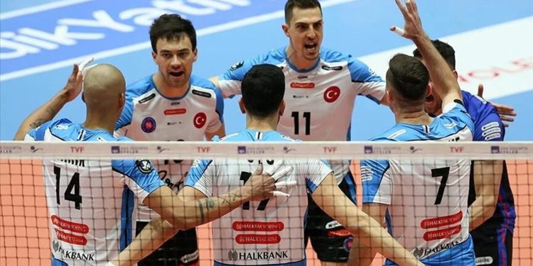 AXA Sigorta Erkekler Kupa Voley'de şampiyon Halkbank