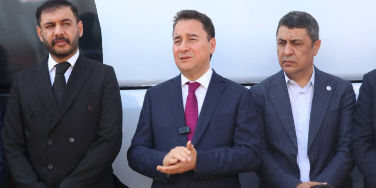 Ali Babacan'dan Mehmet Şimşek'e: Sevdiğimiz bir kardeşimiz ama...