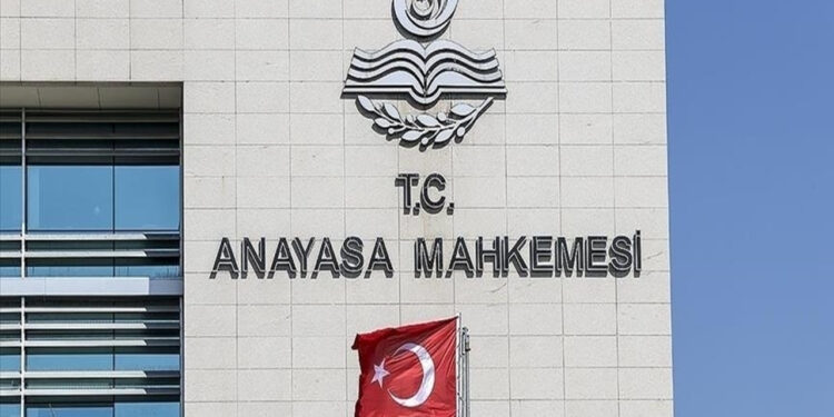 Anayasa Mahkemesi'nde özel hayata saygı kararı: Resmi Gazete'de yayınlandı