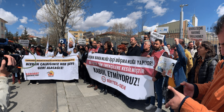 BİRTEK-SEN, 1,5 milyon liralık cezayı protesto etti