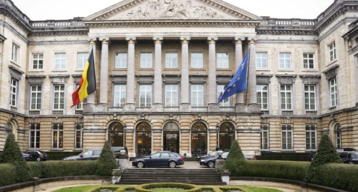 Belçika, 16 ve 17 yaşındaki seçmenlere oy kullanmayı zorunlu kıldı