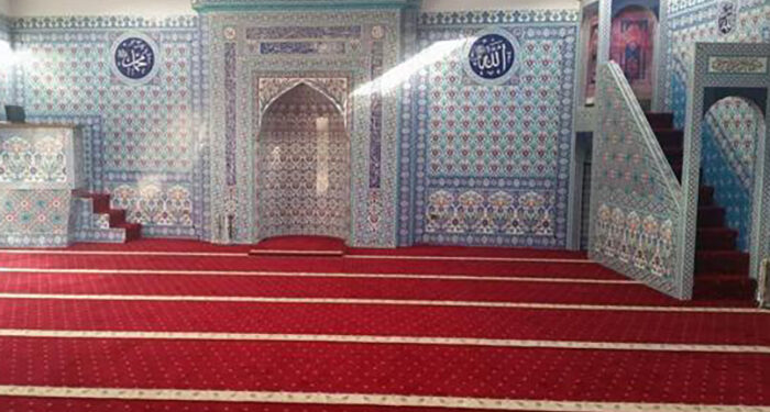 Belçika Diyanet Vakfı’na bağlı Kevser Camii’nin ruhsatı 1 yıl askıya alındı; gerekçe, kötü yönetim